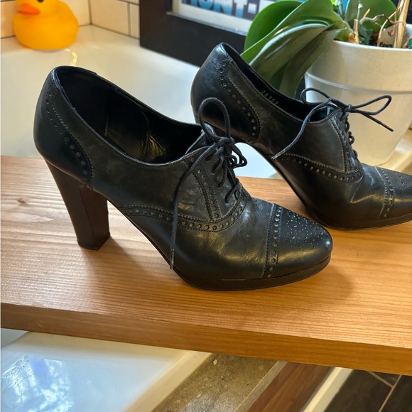 J.Crew high heel brogue shoes size 8.5 - Picture 2 of 6